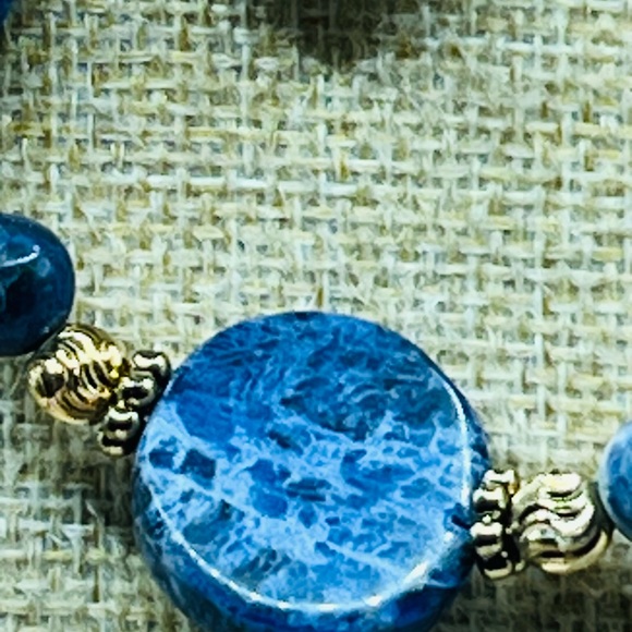 Stauer Necklace & Earring Set In Beautiful Blue Sodalite & Gilt - Picture 5 of 8